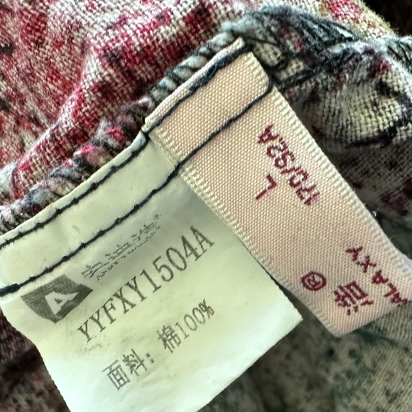 Tree Print Top - Picture 8 of 8